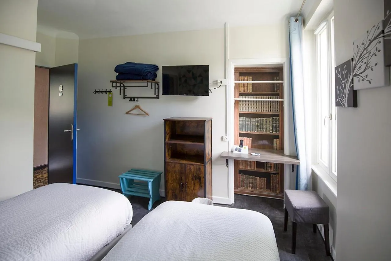 Logis Hotel & Restaurant Le Carnot Die 2*,