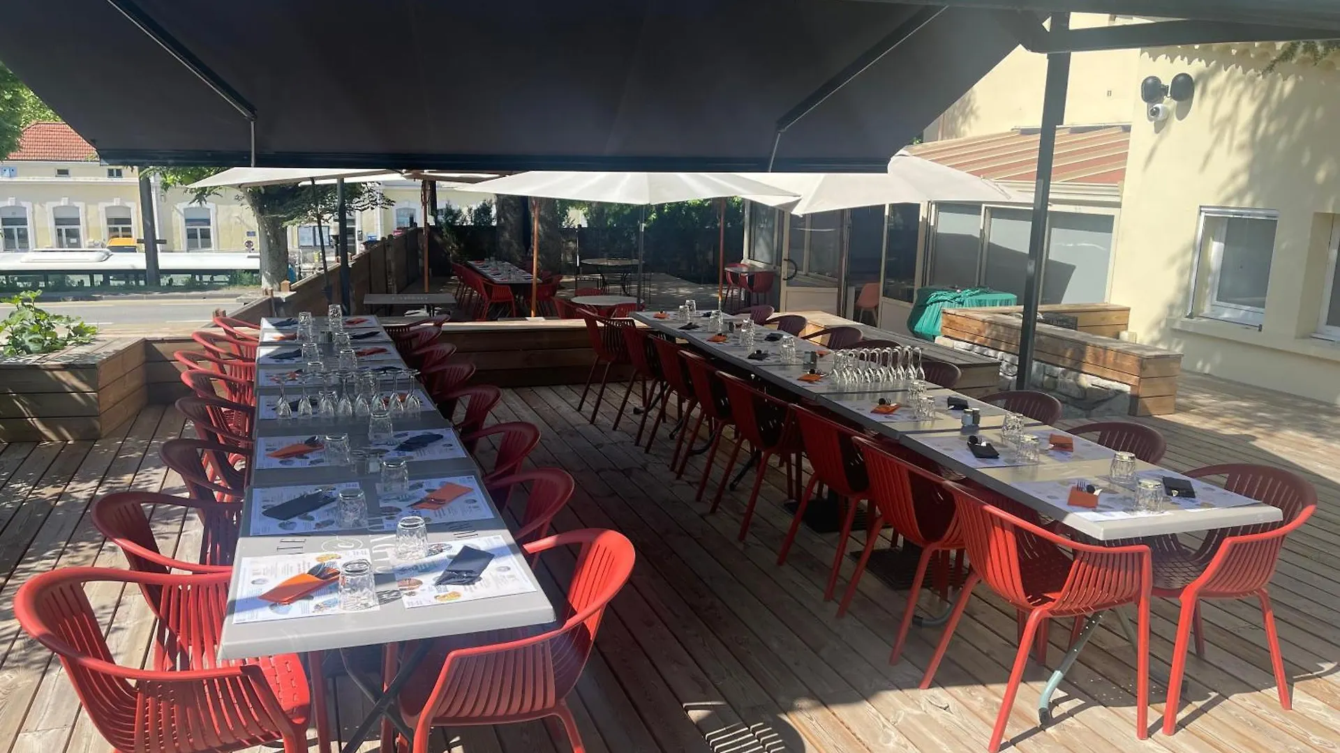 Logis Hotel & Restaurant Le Carnot Die