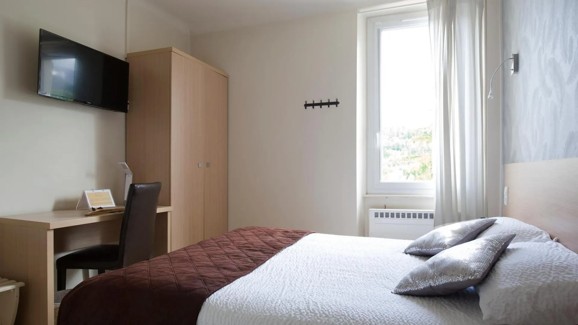 Logis Hotel & Restaurant Le Carnot Die