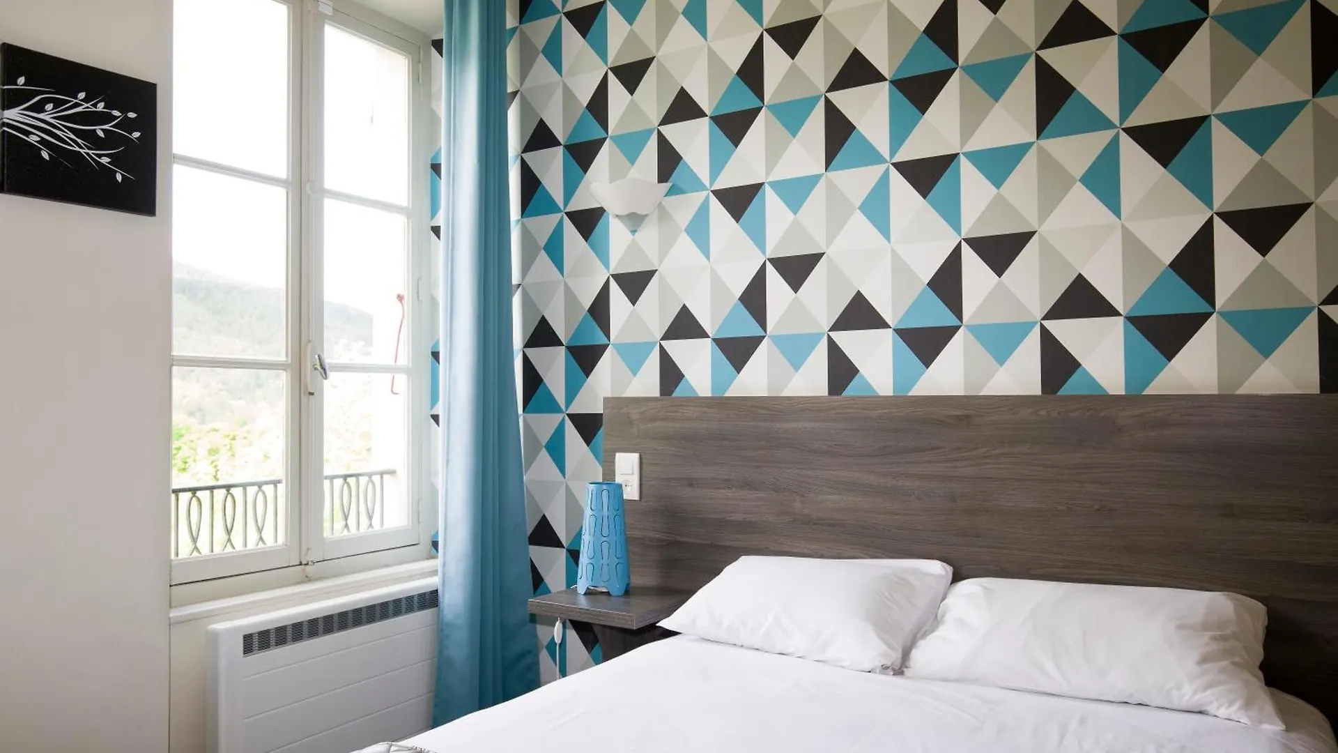 Logis Hotel & Restaurant Le Carnot Die